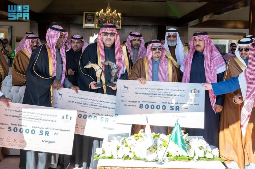 "بدوية الثالثة" و"خريصان عذبة" تتوجان بذهب جمال الخيل