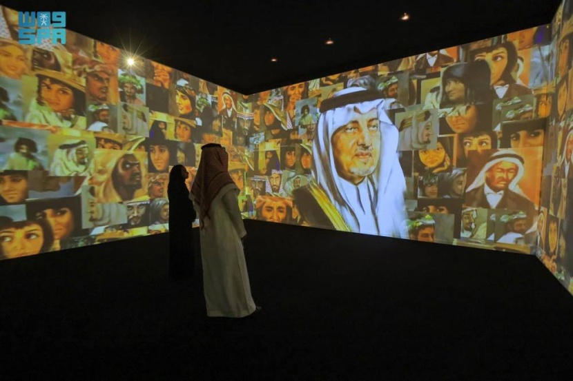انطلاق معرض «موطن أفكاري» للأمير خالد الفيصل بإبداعاته الأدبية والفنية