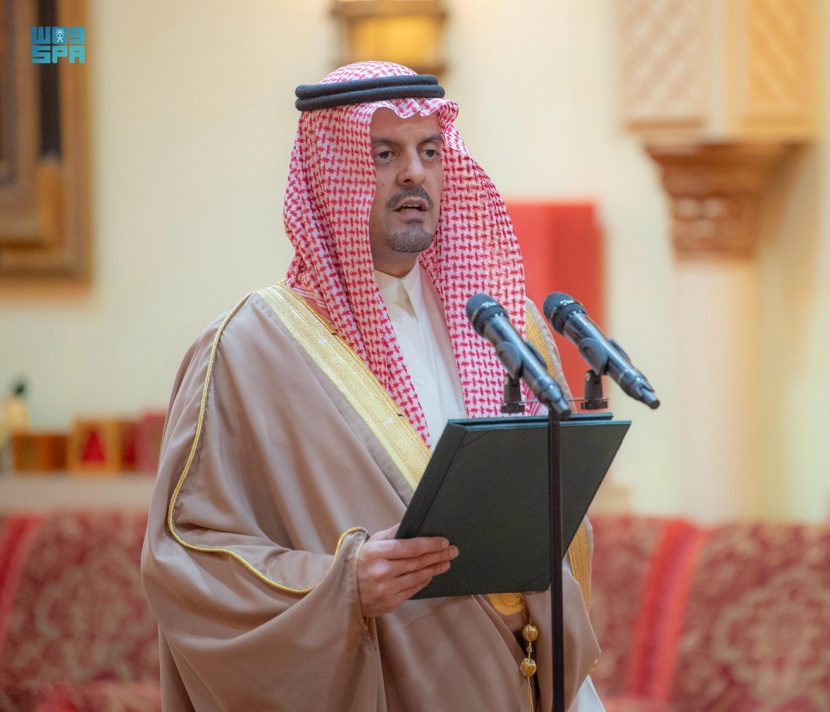 أمراء المناطق ونوابهم المعينون يؤدون القسم أمام الملك