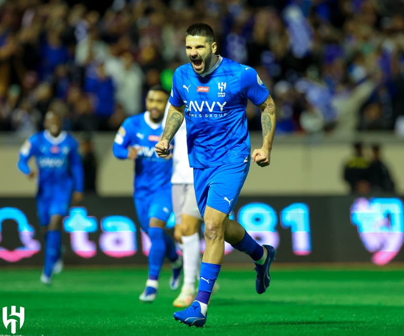  الهلال .. لا يخسر 