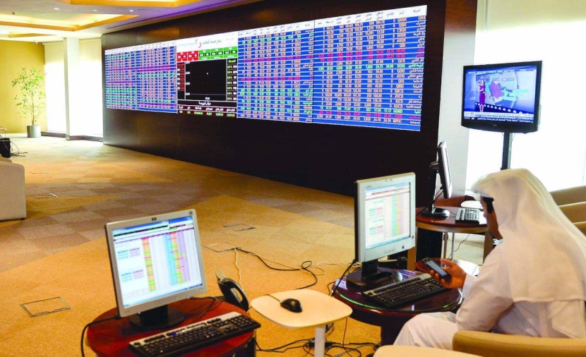 تباين أداء البورصات الخليجية بعد تضاؤل التوقعات بخفض الفائدة في مارس