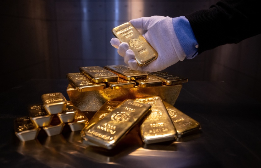 الذهب يستقر بعد تراجع الآمال في خفض أسعار الفائدة