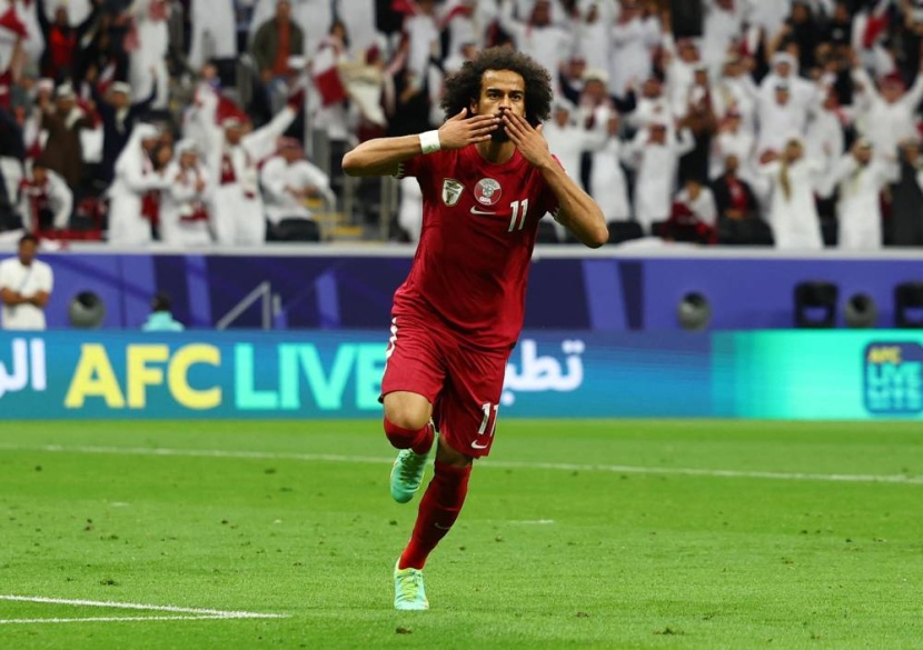 قطر يؤمن الصدارة والتأهل
