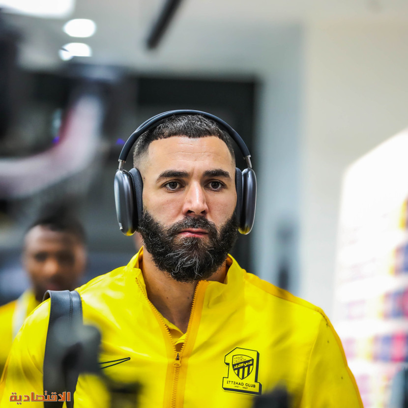 بعد 17 يوما .. بنزيمة يعود للاتحاد