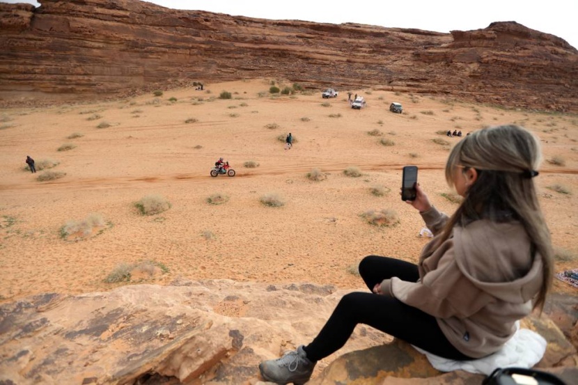 انطلاقة داكار السعودية .. إكستروم الأول