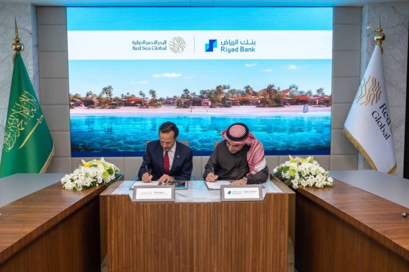 البحر الأحمر الدولية تحقق الإغلاق المالي لاتفاقية تمويل مع بنك الرياض بملياري ريال
