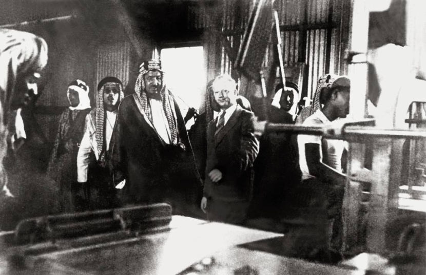 يوم التأسيس واكتشاف النفط.. حدثان مهدا الطريق لاقتصاد غير المشهد العالمي