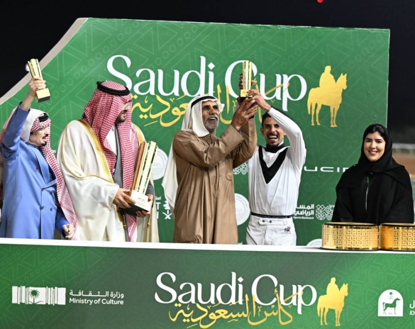 «تلال الخالدية» تتوج بأقوى أشواط اليوم الأول من كأس السعودية لسباقات الخيل