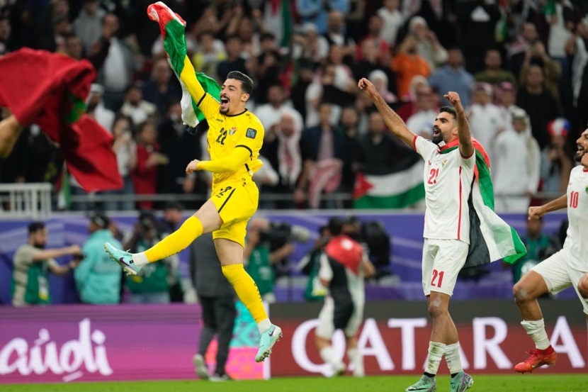 الأردن يكتب التاريخ ويصل إلى نهائي كأس آسيا لأول مرة ويضمن جائزة بقيمة 3 ملايين دولار على الأقل