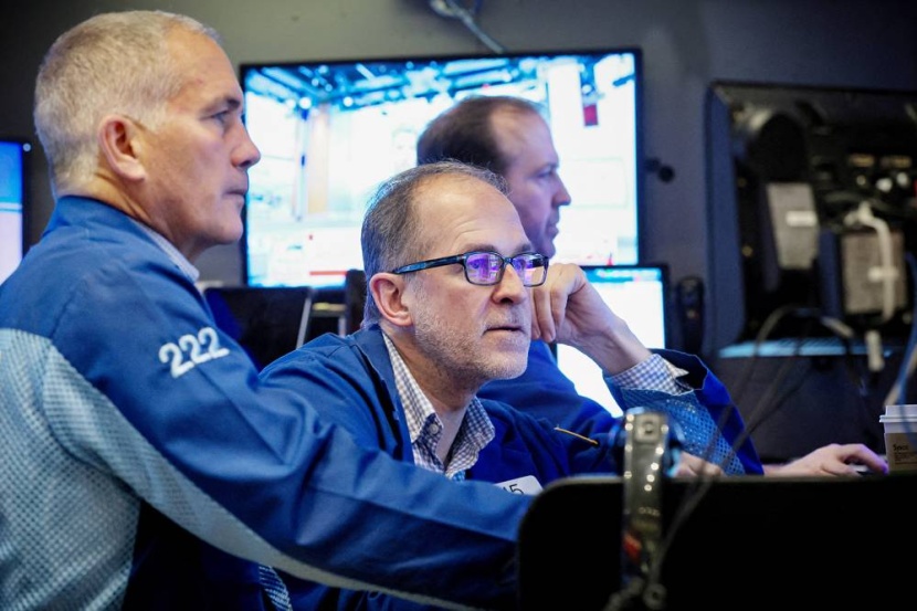 انخفاض مؤشرات وول ستريت مع ترقب المستثمرين بيانات التضخم