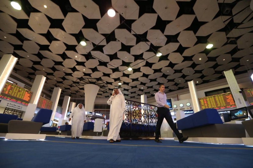 ارتفاع معظم بورصات الخليج بفضل انتعاش النفط و"المصرية" تهوي 5 %