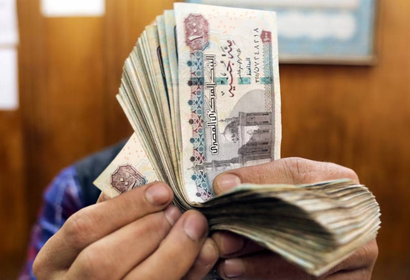 أطول فترة ارتفاع متصلة للجنيه المصري أمام الدولار منذ 2022