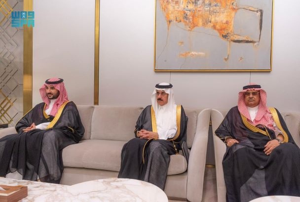 ولي العهد يستقبل قائد الجيش الباكستاني