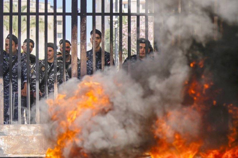 «المركزي اللبناني» في مواجهة اعتصام المودعين للمطالبة باسترداد أموالهم