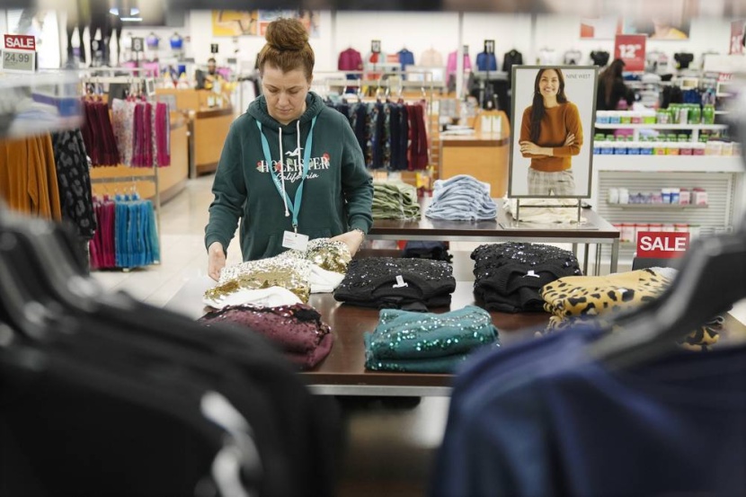 خفض الفائدة الأمريكية وأسباب جديدة للبقاء في حالة انتظار