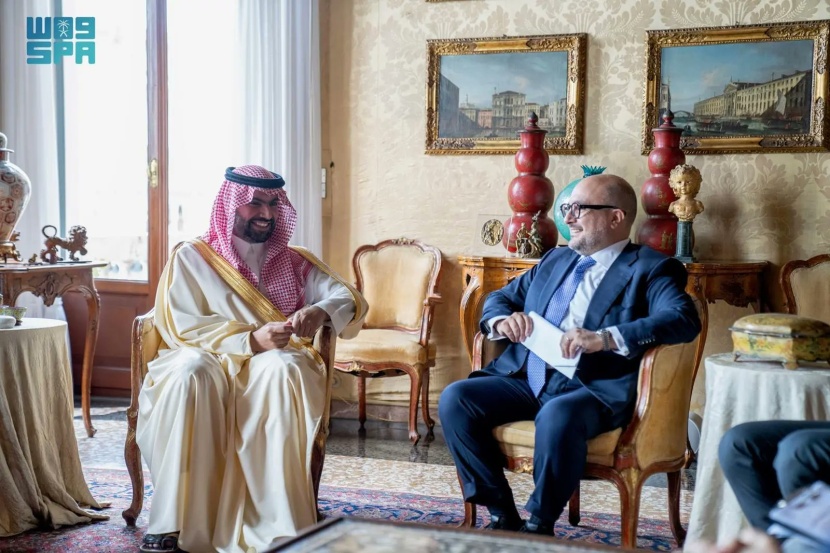 وزير الثقافة يبحث في بينالي البندقية التعاون المتبادل مع نظيره الإيطالي 