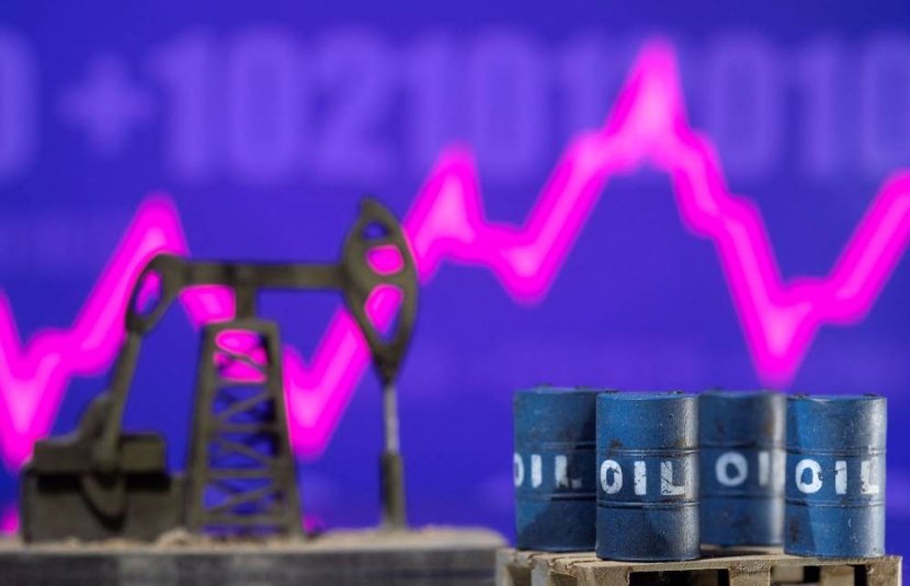أسعار النفط تتحول إلى الاتجاه الصعودي بدعم توقعات خفض الفائدة الأمريكية في سبتمبر