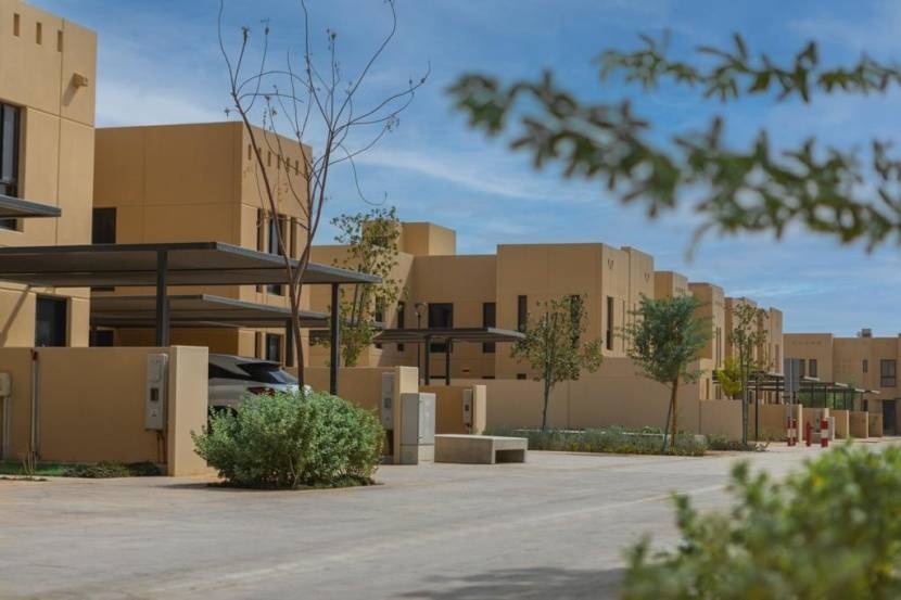 إيداع 989 مليون ريال لمستفيدي "سكني" في يونيو