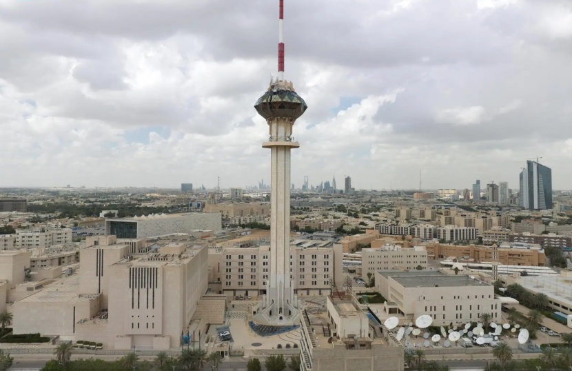 طرح مرحلة تطوير وتشغيل أبراج هيئة الإذاعة والتلفزيون لمدة 25 عاما